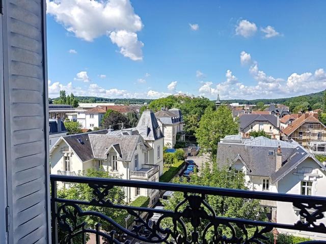 Vittel Spacieux 2 Pieces Renove - Confortable - Vue - 200 Metres Thermes ภายนอก รูปภาพ